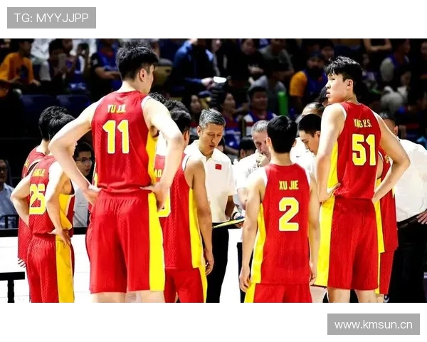 共同时间训练磨合让球队在赛场上解决问题并不断成长追求胜利的体育精神